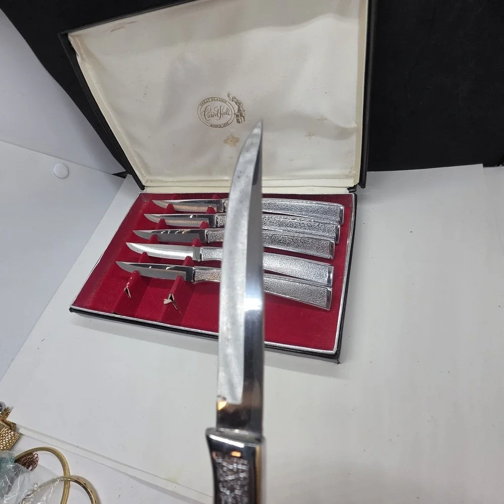 Vintage Carvel Hall Set of 6 Stainless Steel Steak Knives Dining